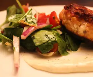 crab cake entree